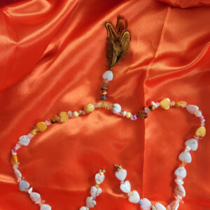 Collier en pierres naturelles et perles fantaisie - beige